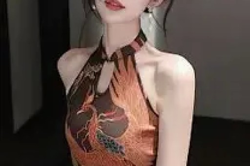 杨幂微博之夜造型引爆热搜！深紫缎面礼服配蓝宝石项链惊艳全场岁月不败美人话题阅读量破五亿！