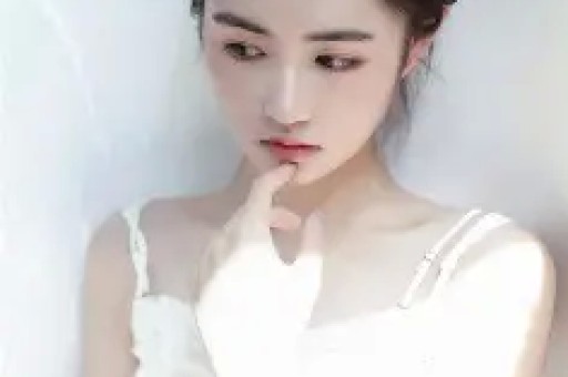 冲上热搜第一！百万粉丝网红被封禁曾自称在北京有7套豪宅
